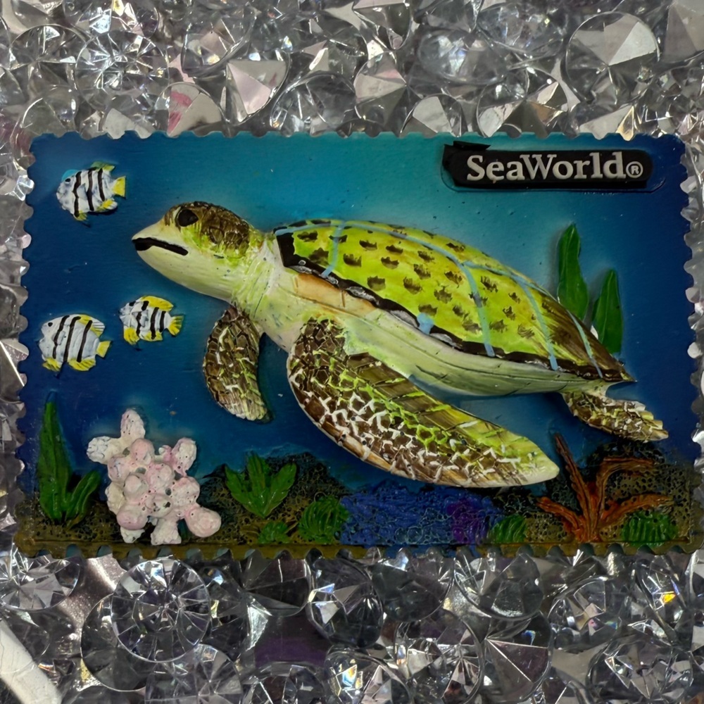Seaworld plaque tile magnet Green Sea Turtle Aquarium Ornament